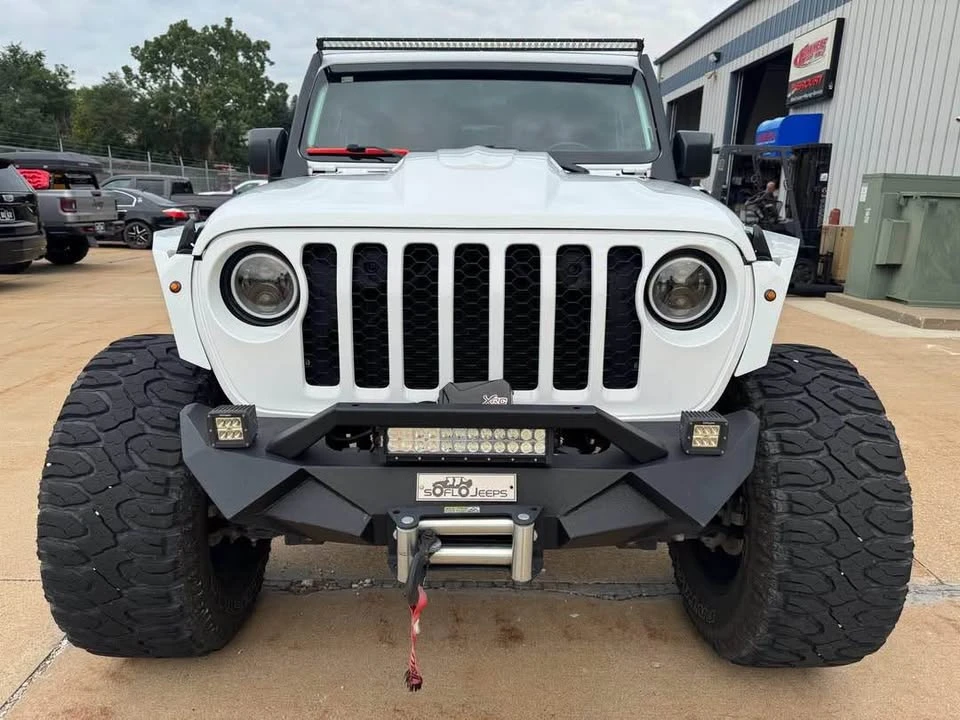 2021 Jeep JT Gladiator - Image 3 of 10