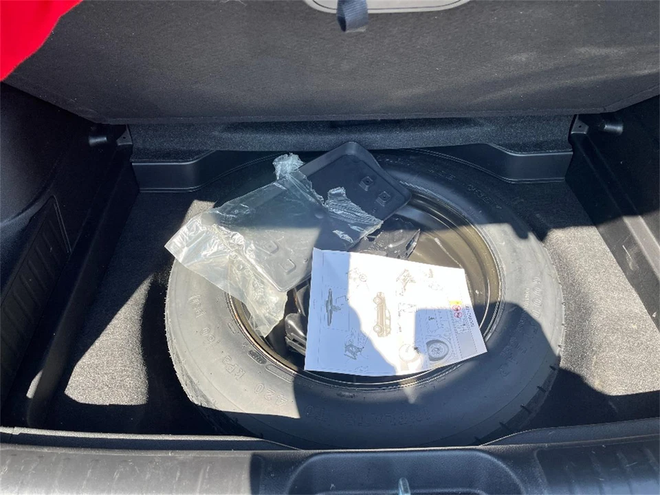 2021 Jeep KL Cherokee - Image 13 of 31