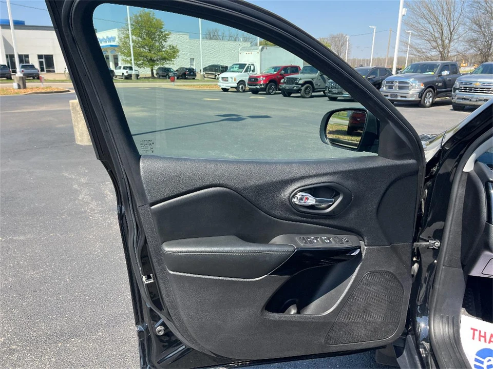 2021 Jeep KL Cherokee - Image 29 of 31