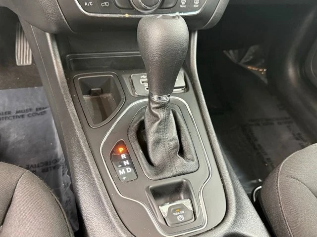 2021 Jeep KL Cherokee - Image 24 of 31