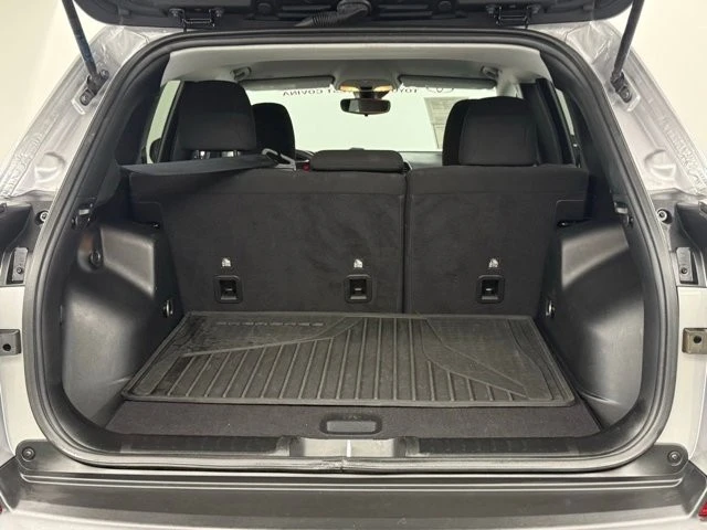 2021 Jeep KL Cherokee - Image 11 of 21