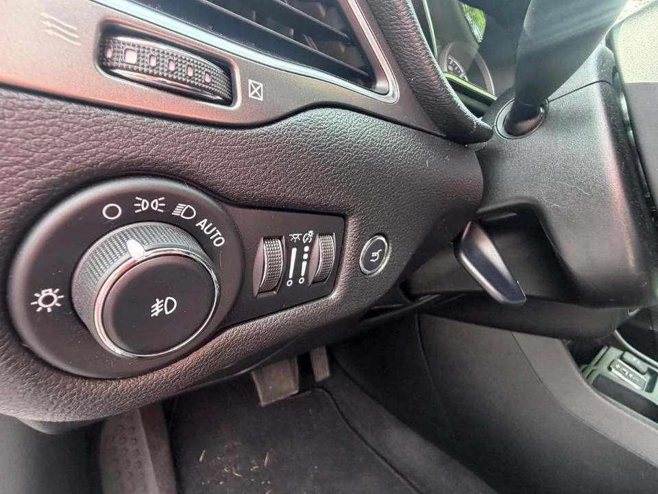 2021 Jeep KL Cherokee - Image 11 of 29