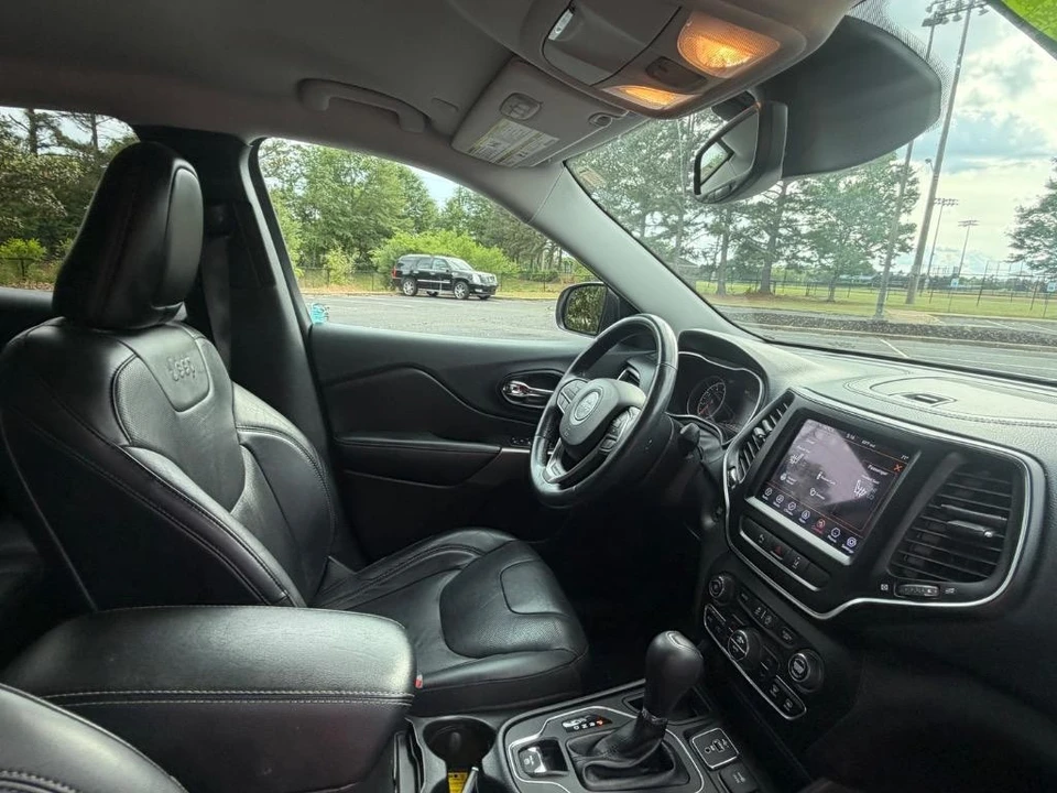2021 Jeep KL Cherokee - Image 26 of 29