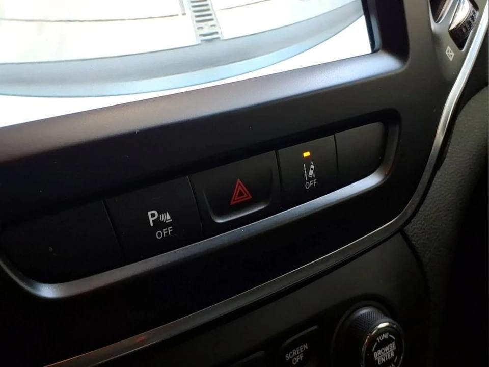 2021 Jeep - Image 6 of 24