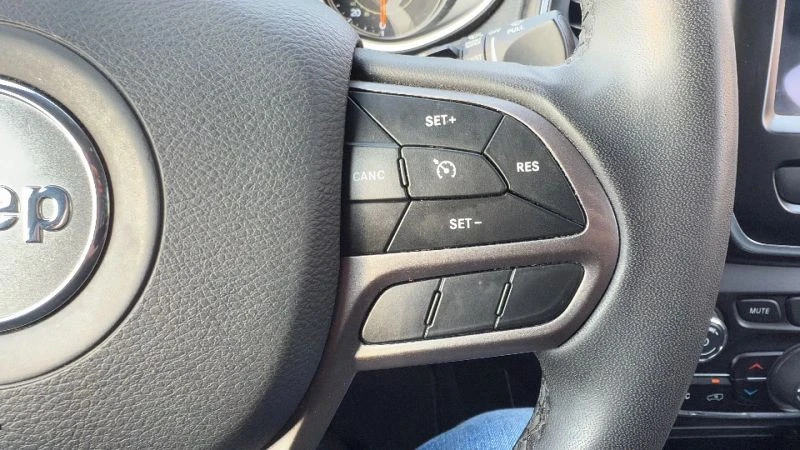 2021 Jeep KL Cherokee - Image 11 of 12