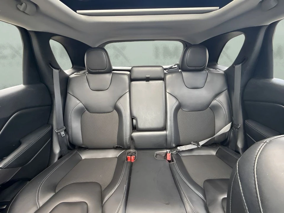 2021 Jeep KL Cherokee - Image 11 of 30