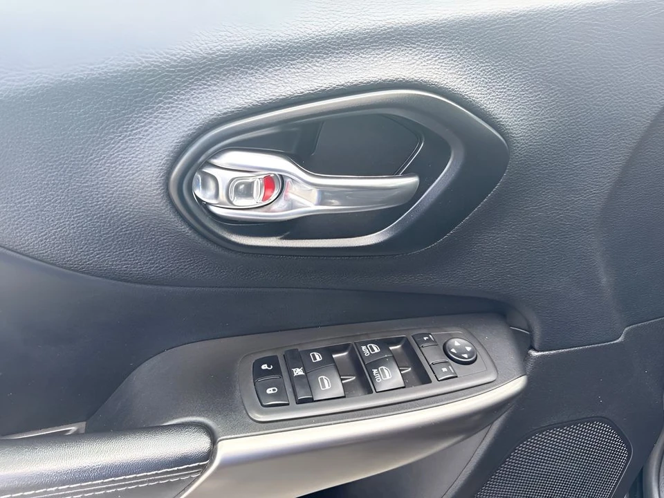 2021 Jeep KL Cherokee - Image 21 of 30