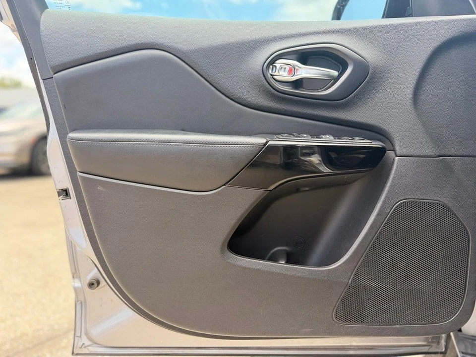 2021 Jeep KL Cherokee - Image 13 of 31