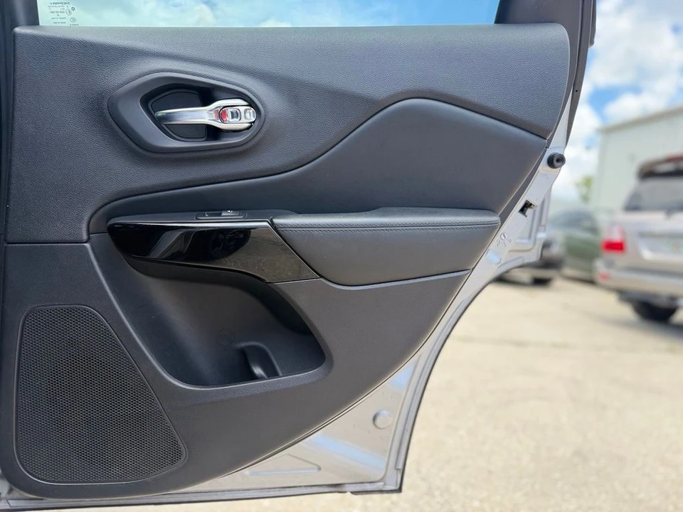 2021 Jeep KL Cherokee - Image 22 of 31