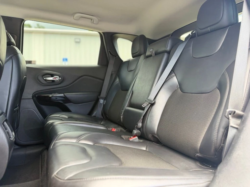 2021 Jeep KL Cherokee - Image 21 of 31