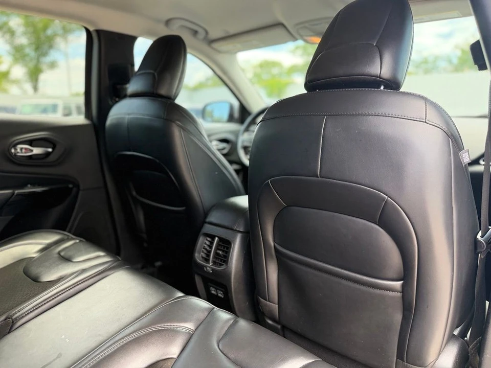2021 Jeep KL Cherokee - Image 23 of 31
