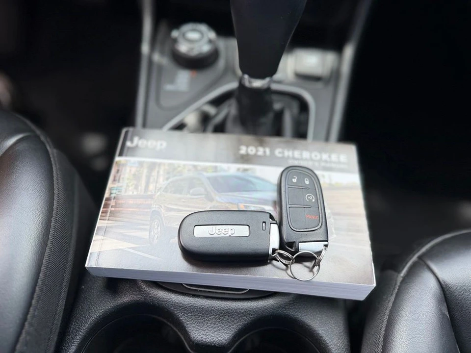 2021 Jeep KL Cherokee - Image 30 of 31