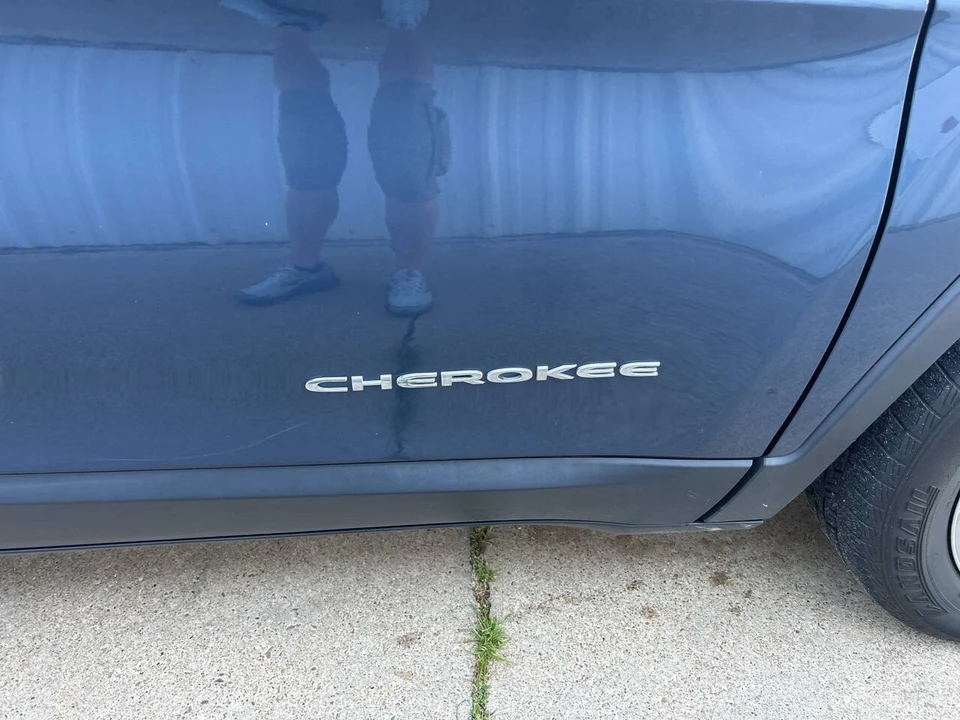 2021 Jeep KL Cherokee - Image 14 of 15