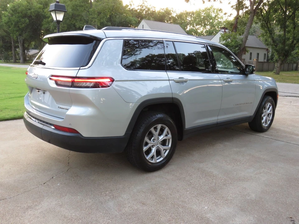 2021 Jeep KL Cherokee - Image 11 of 12