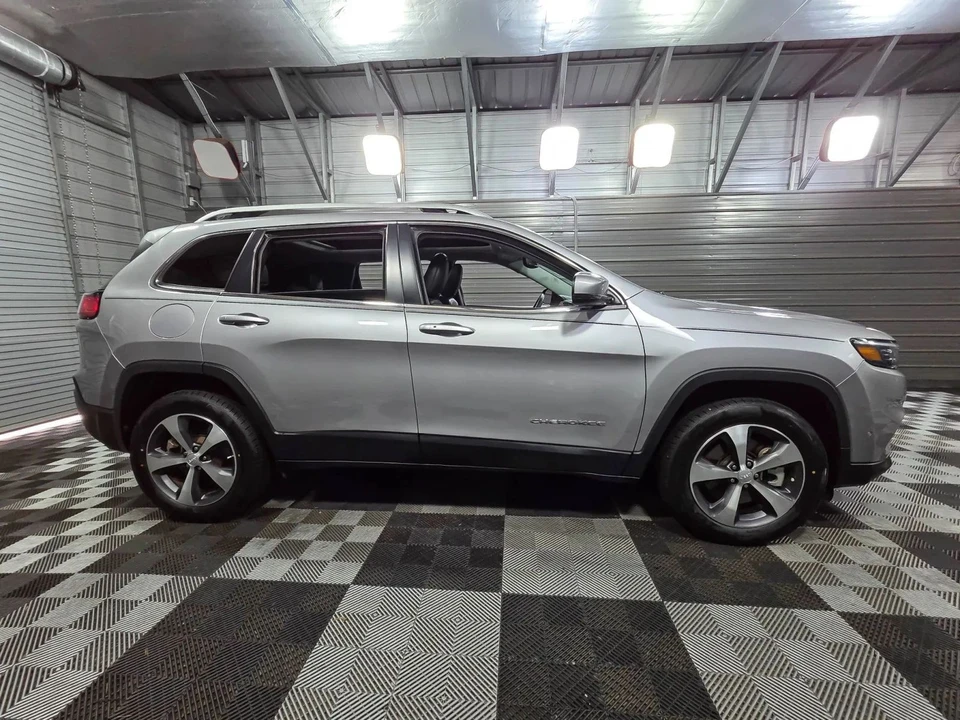2021 Jeep KL Cherokee - Image 9 of 12