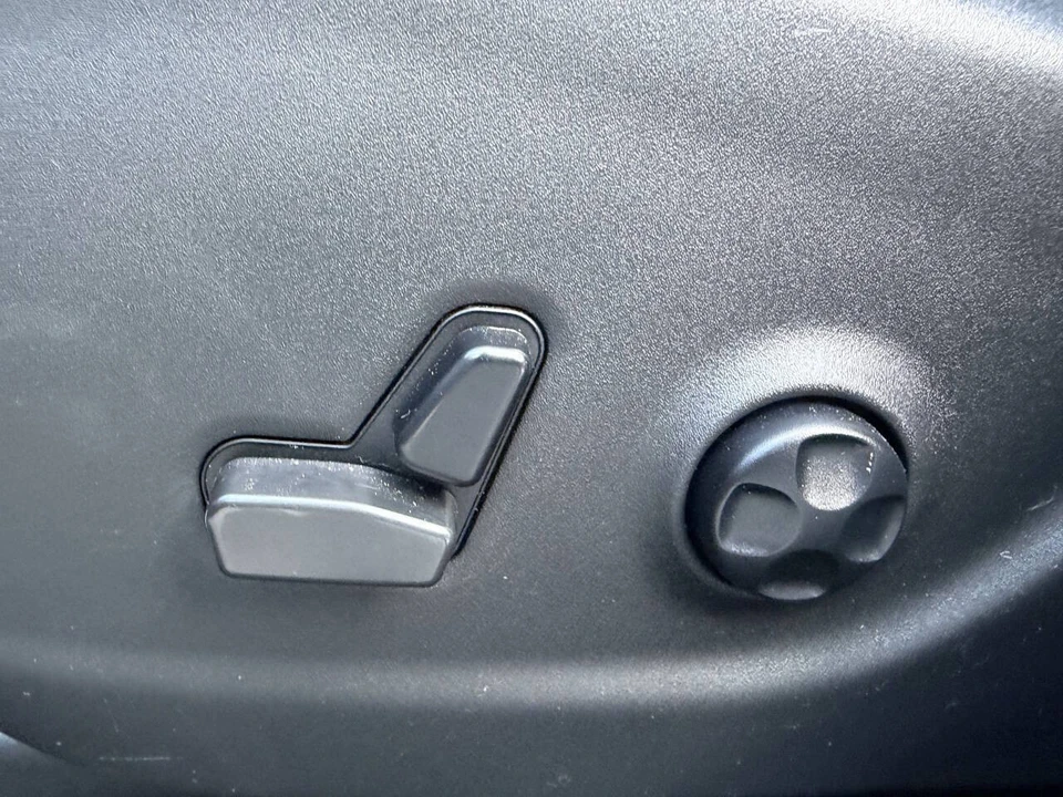 2021 Jeep KL Cherokee - Image 17 of 21