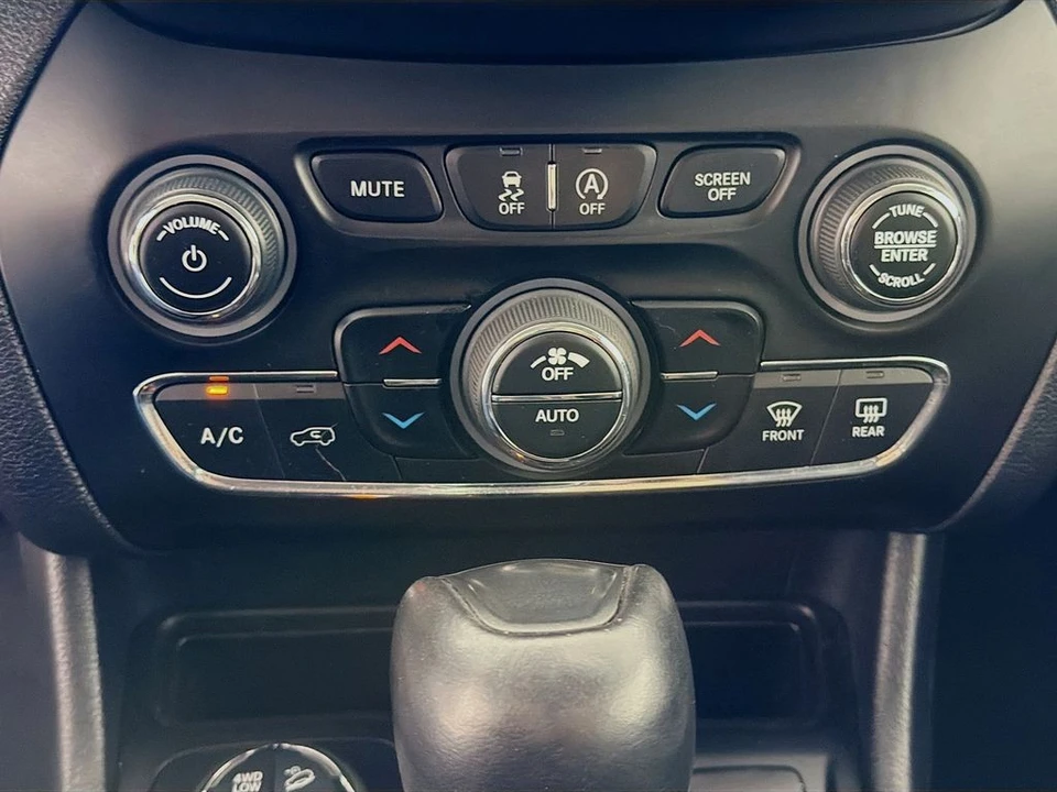 2021 Jeep KL Cherokee - Image 17 of 31