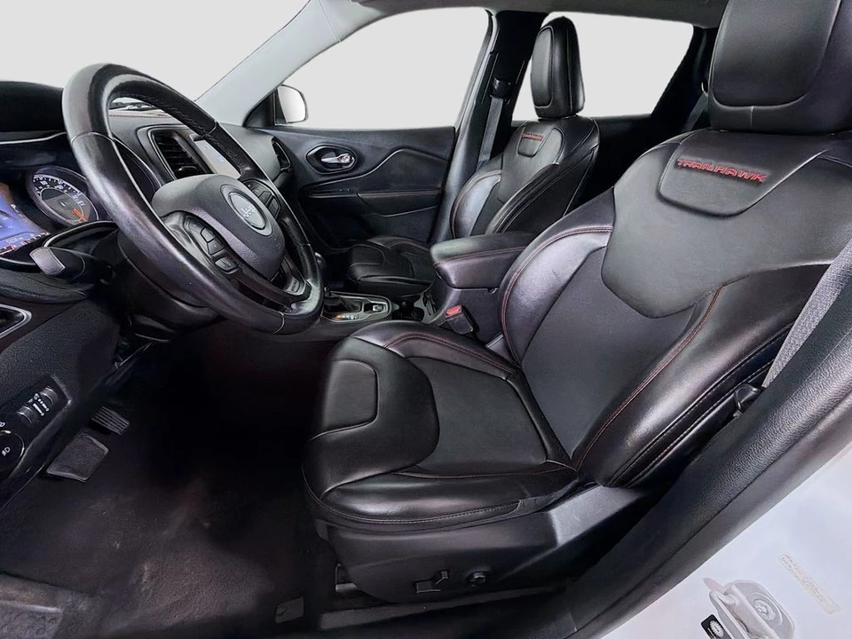 2021 Jeep KL Cherokee - Image 12 of 31
