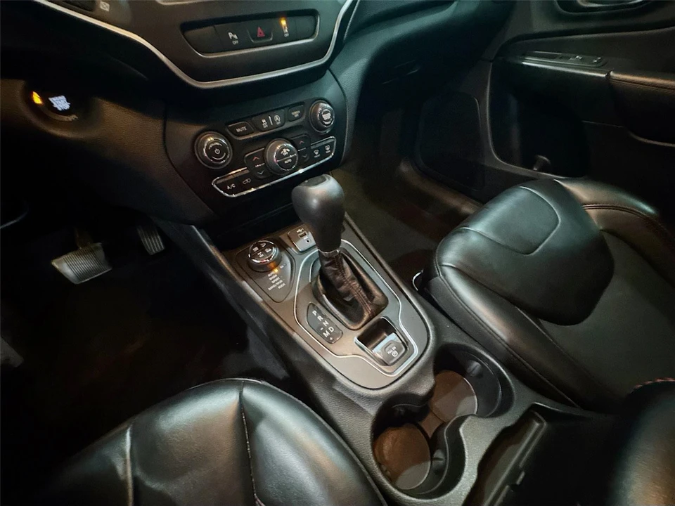 2021 Jeep KL Cherokee - Image 14 of 21