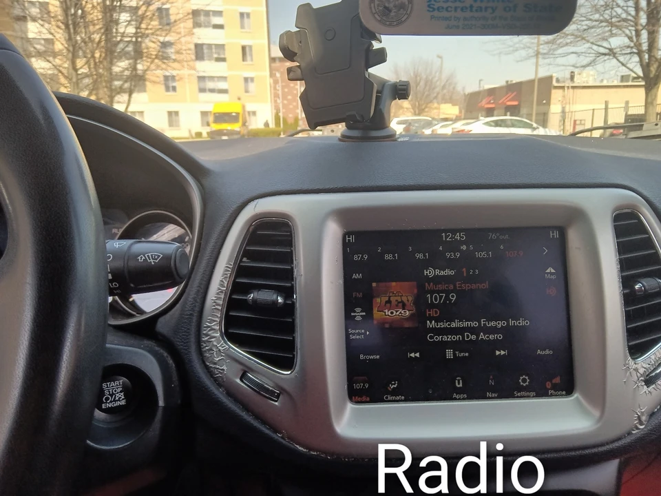 2021 Jeep Compass - Image 18 of 21