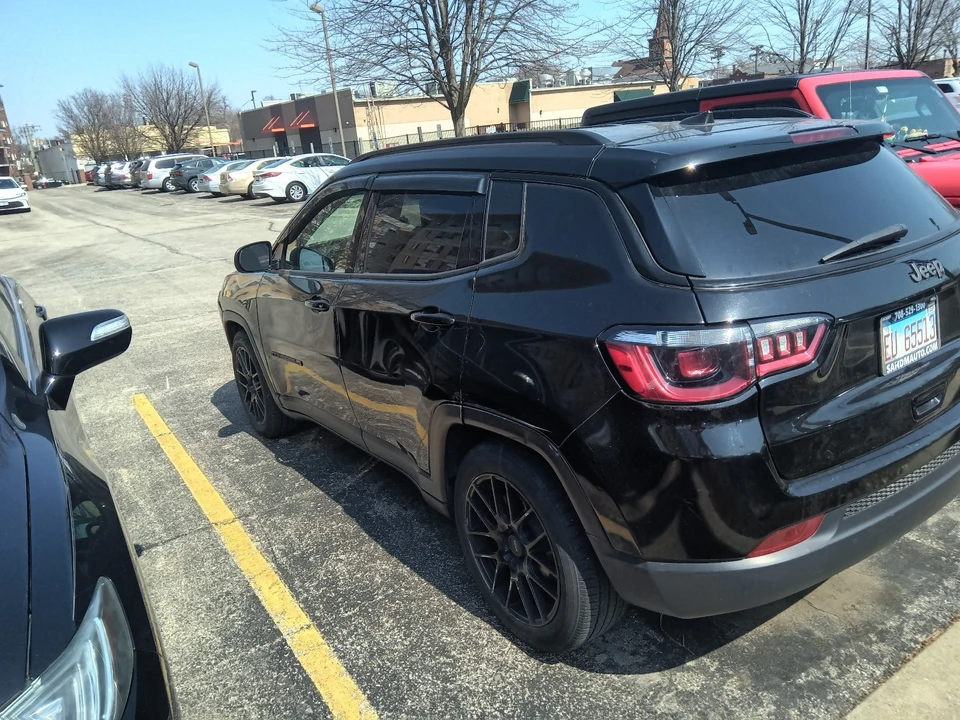 2021 Jeep Compass - Image 12 of 21