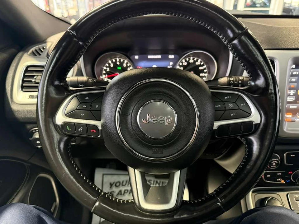 2021 Jeep Compass - Image 11 of 21