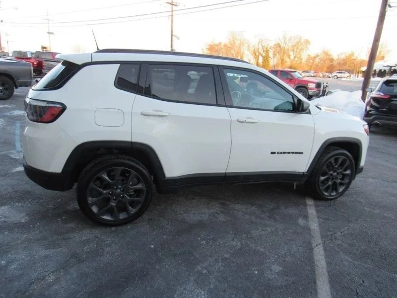 2021 Jeep Compass - Image 8 of 12