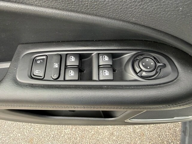 2021 Jeep Compass - Image 12 of 12