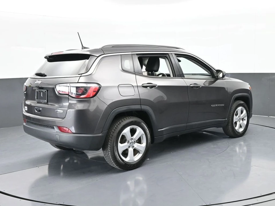 2021 Jeep Compass - Image 6 of 12