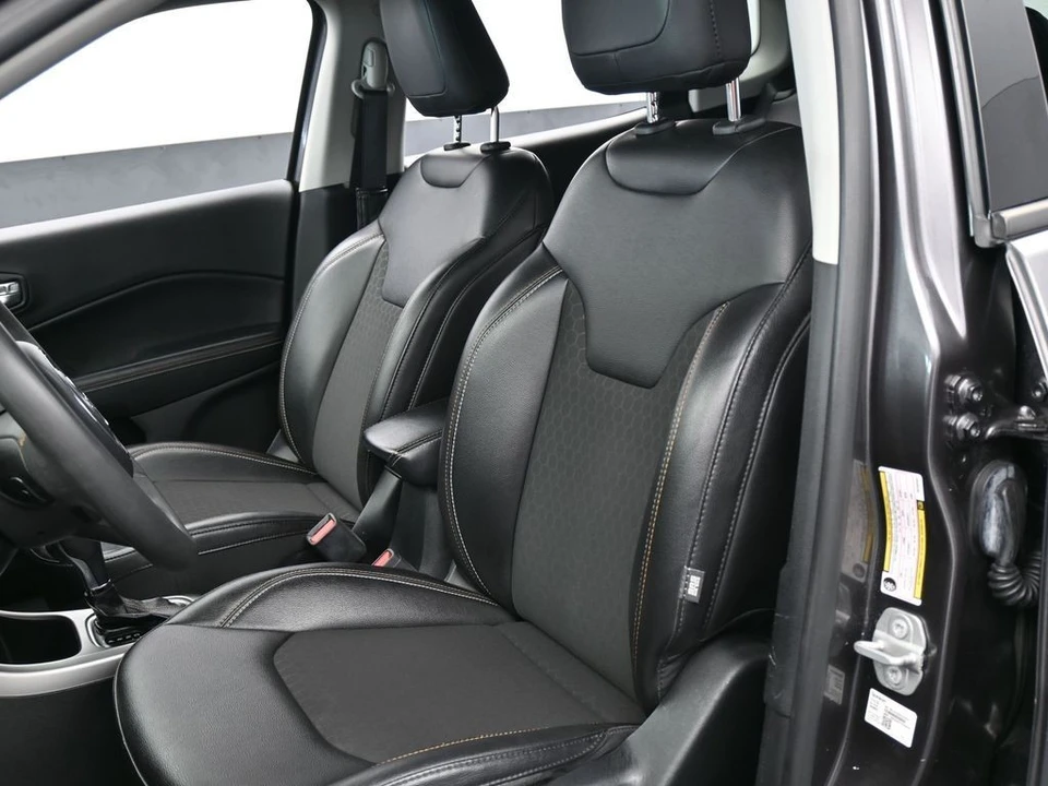 2021 Jeep Compass - Image 10 of 12