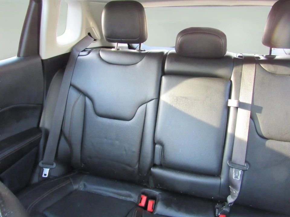 2021 Jeep Compass - Image 8 of 12