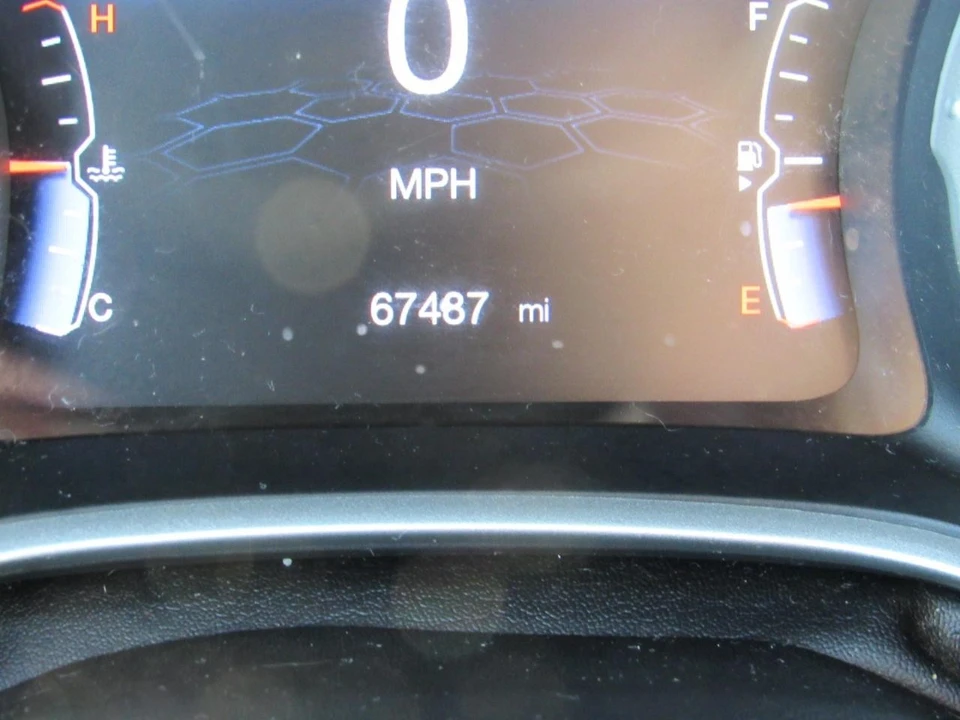 2021 Jeep Compass - Image 6 of 12