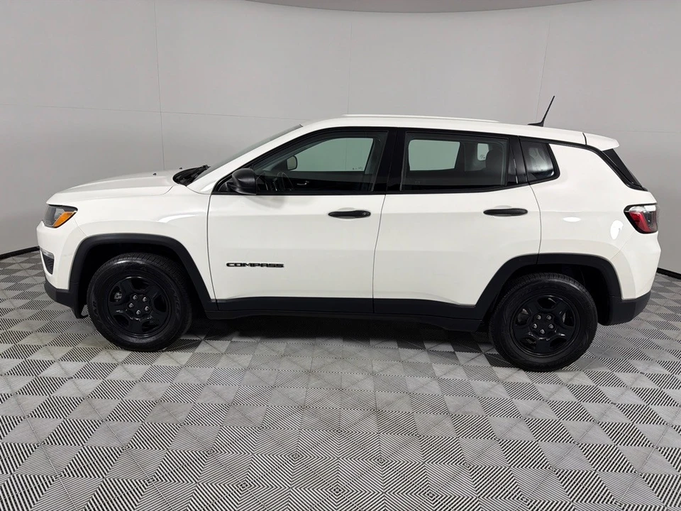 2021 Jeep Compass - Image 8 of 21