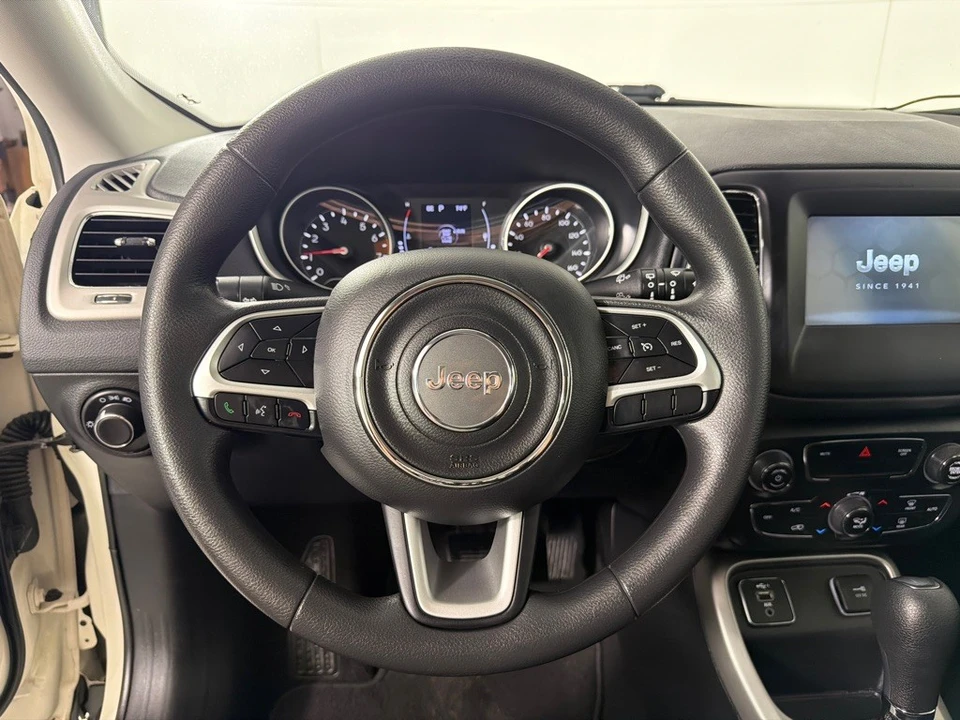 2021 Jeep Compass - Image 15 of 21