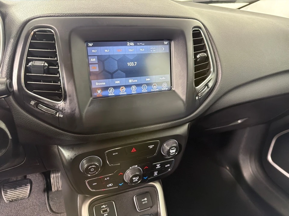 2021 Jeep Compass - Image 16 of 21