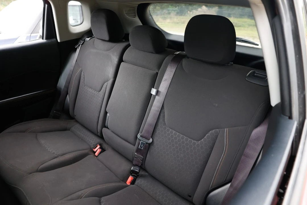 2021 Jeep Compass - Image 8 of 12