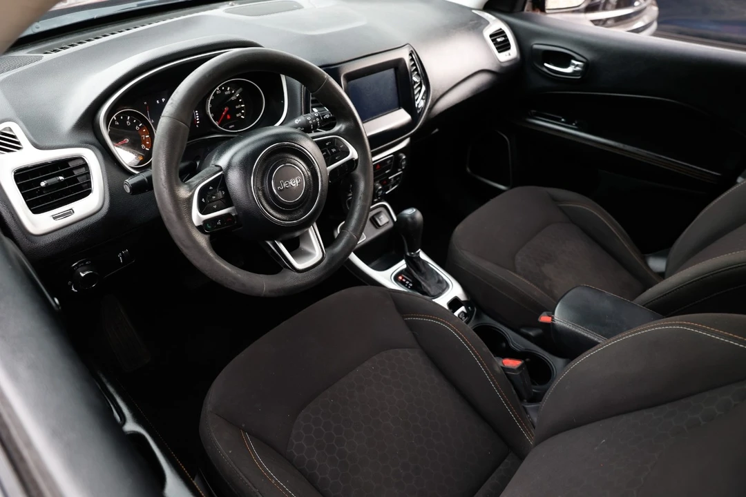 2021 Jeep Compass - Image 4 of 12