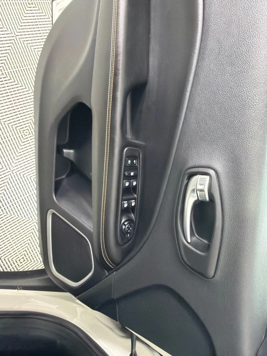 2021 Jeep Compass - Image 11 of 21