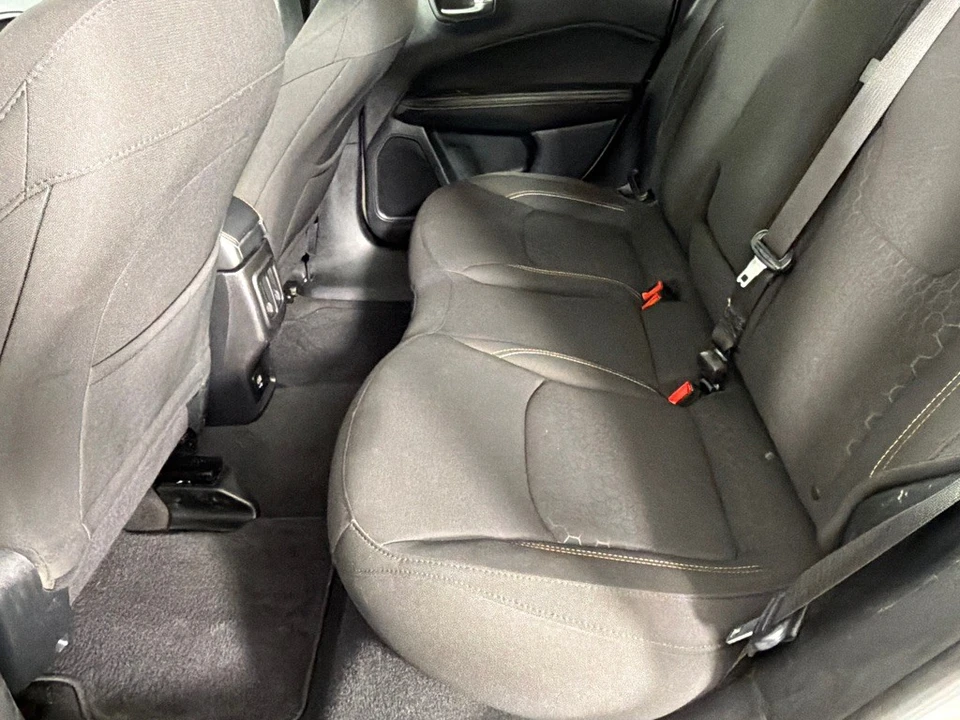 2021 Jeep Compass - Image 19 of 21
