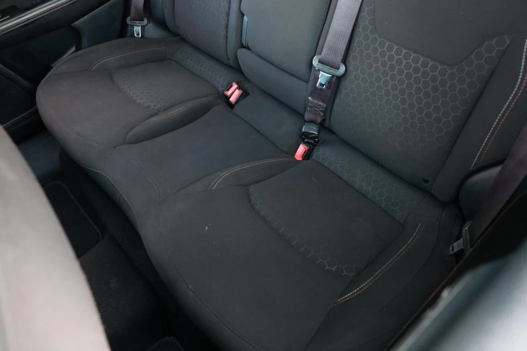 2021 Jeep Compass - Image 10 of 21