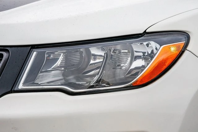 2021 Jeep Compass - Image 7 of 12