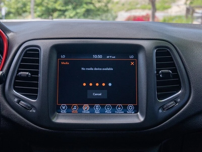 2021 Jeep Compass - Image 14 of 21