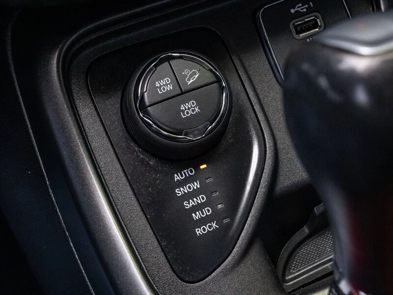 2021 Jeep Compass - Image 20 of 21
