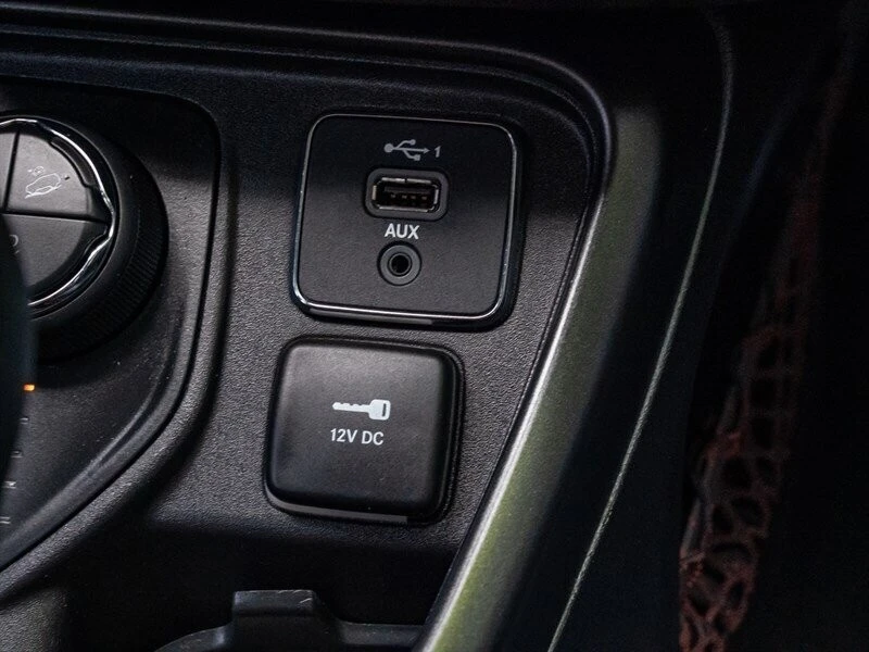 2021 Jeep Compass - Image 19 of 21