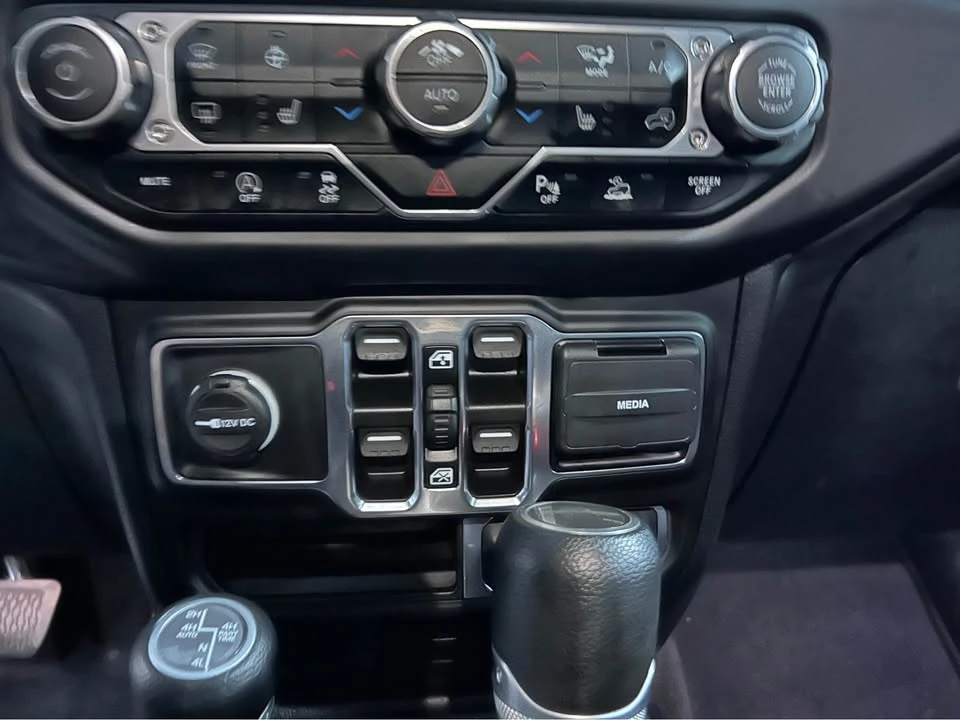 2021 Jeep JT Gladiator - Image 8 of 9