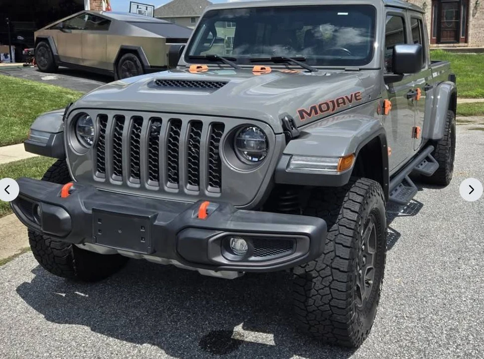 2021 Jeep JT Gladiator - Image 2 of 14