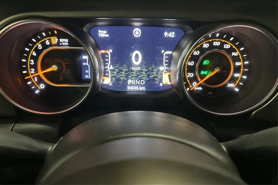 2021 Jeep JT Gladiator - Image 17 of 20