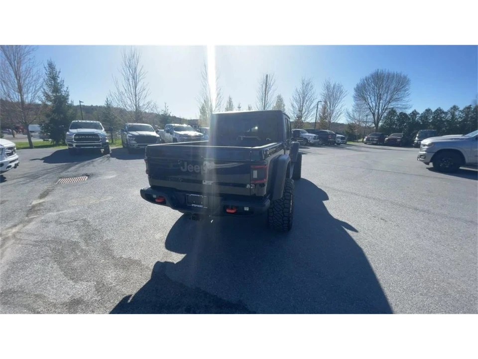 2021 Jeep JT Gladiator - Image 17 of 31