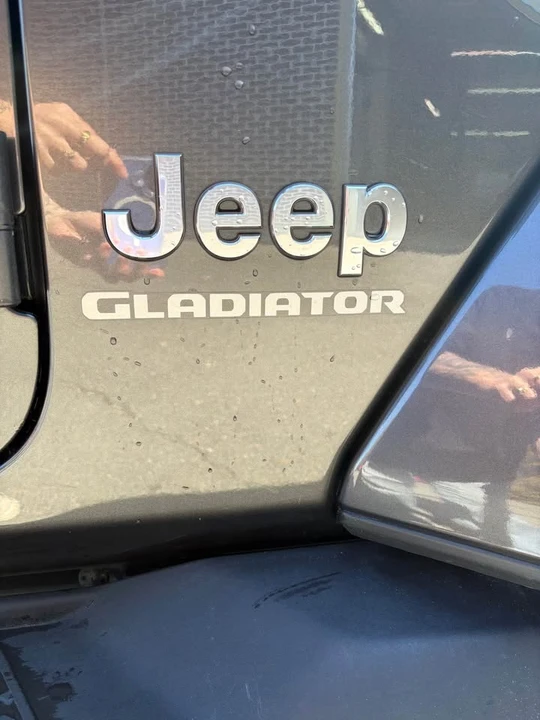 2021 Jeep JT Gladiator - Image 11 of 12