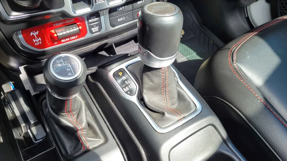 2021 Jeep JT Gladiator - Image 13 of 20